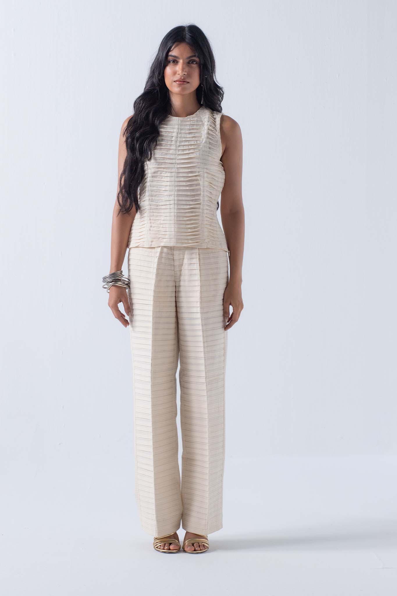 WAVEY TEXTURED TOP