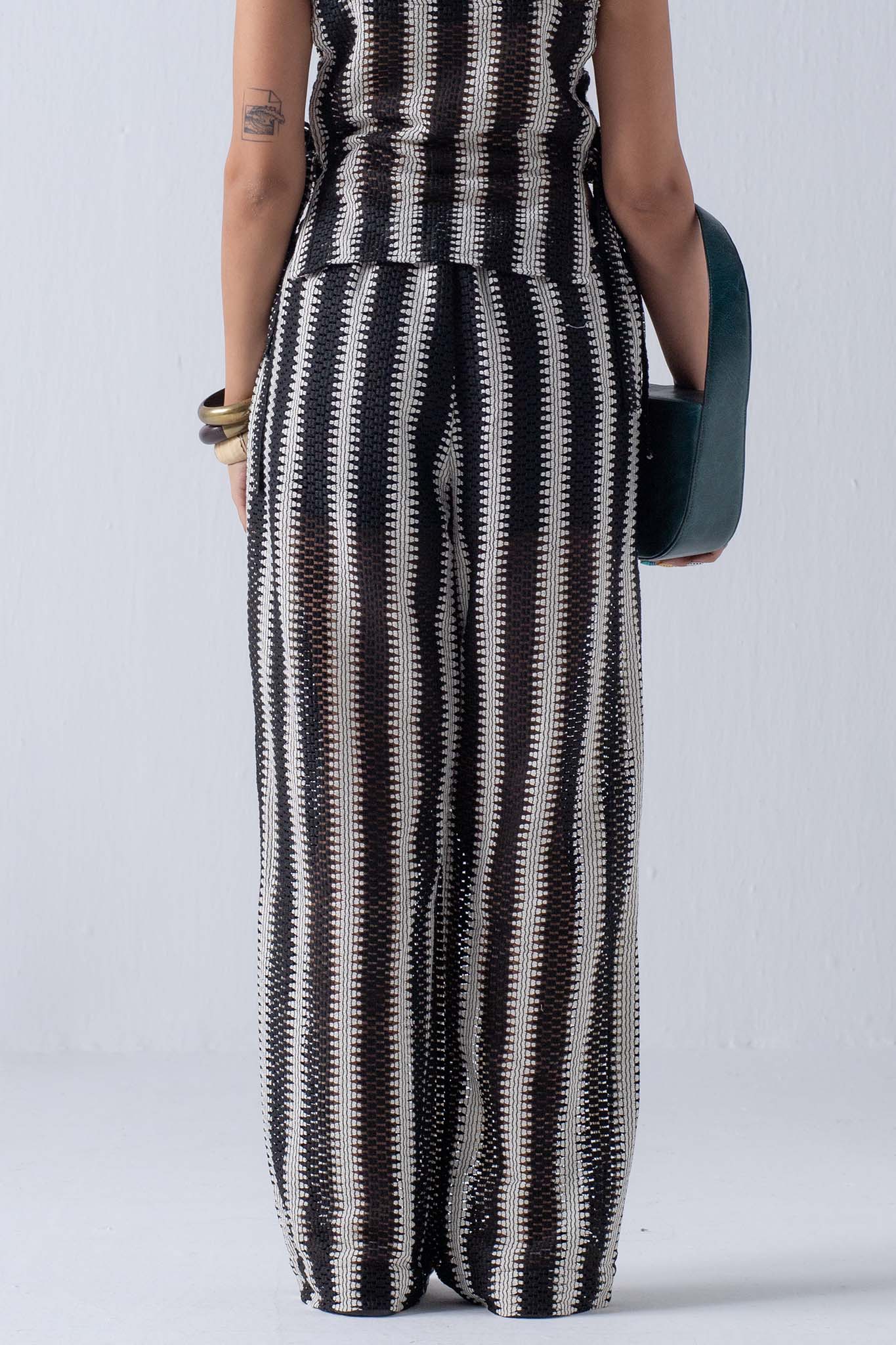 STRIPED X-LONG PANTS - B&W