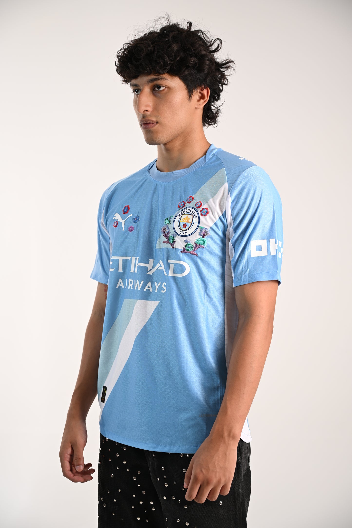 EMBROIDERED REWORKED JERSEY