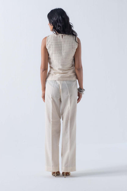 WAVEY TEXTURED TOP