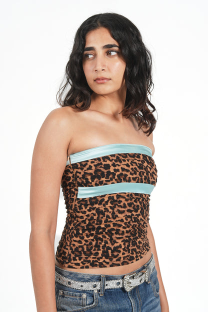 OFF-SHOULDER MEOW TOP