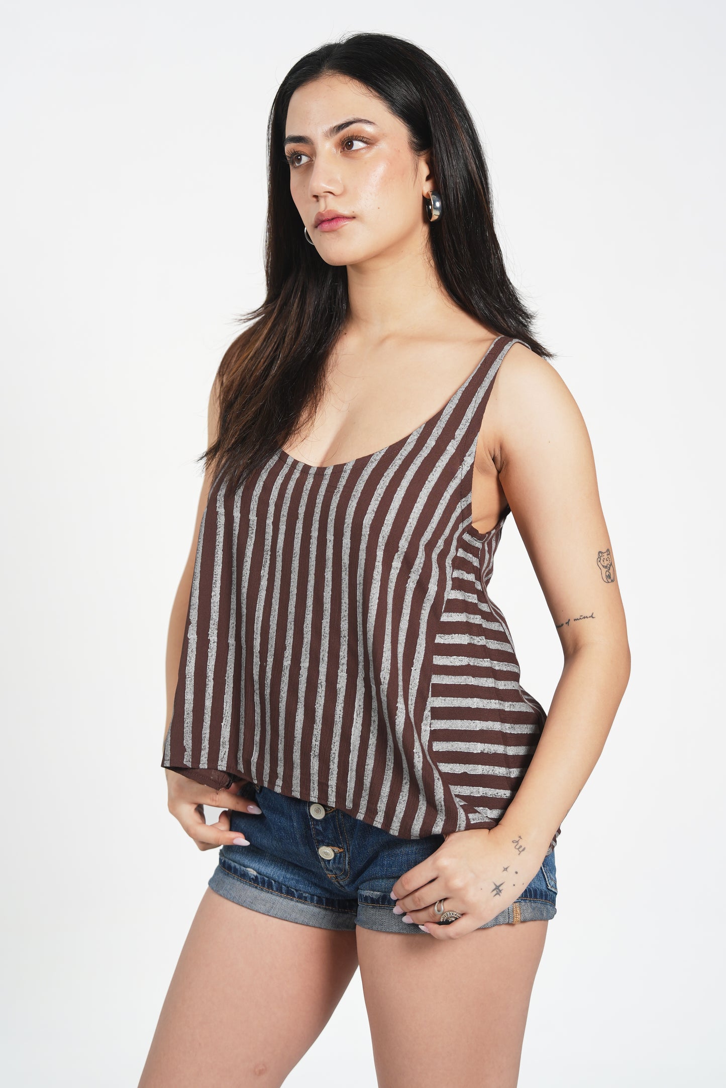 FLOWY BLOCK PRINT SCOOP TOP