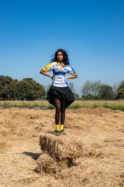 Reworked cinched Discovery Cycling Jersey